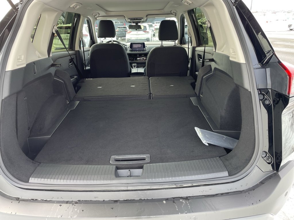 2023 Nissan ROGUE SV MOONROOF |Leather| USB| HtdSeats in Saint John, New Brunswick - 43 - w1024h768px