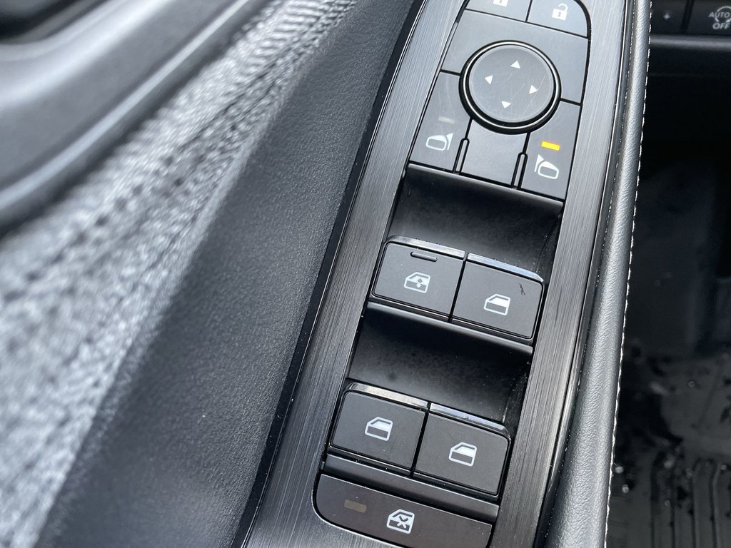 2023 Nissan ROGUE in Antigonish, Nova Scotia - 21 - w1024h768px