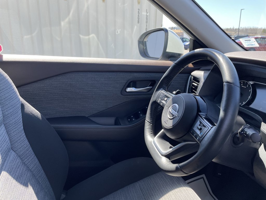 2023 Nissan ROGUE SV MOONROOF | Htd Seats | Backup Cam | USB in Saint John, New Brunswick - 15 - w1024h768px