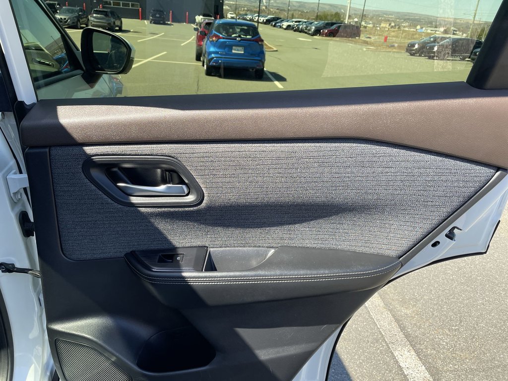 2023 Nissan ROGUE SV MOONROOF | Htd Seats | Backup Cam | USB in Saint John, New Brunswick - 47 - w1024h768px