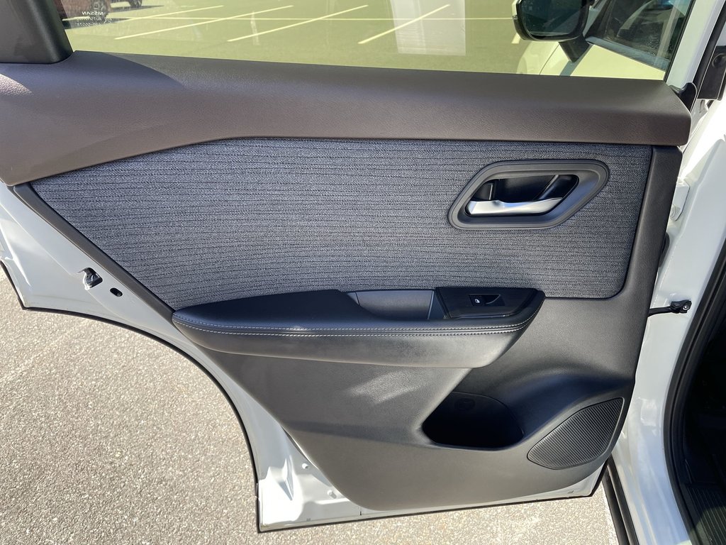 2023 Nissan ROGUE SV MOONROOF | Htd Seats | Backup Cam | USB in Saint John, New Brunswick - 41 - w1024h768px