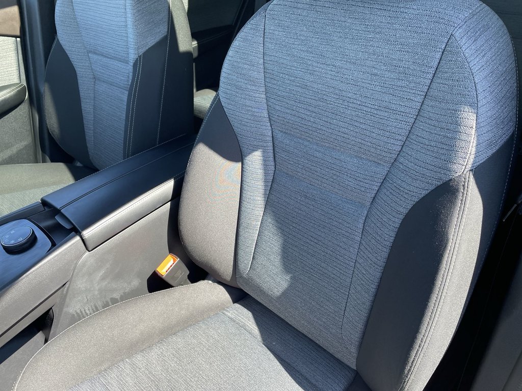 2023 Nissan ROGUE SV MOONROOF | Htd Seats | Backup Cam | USB in Saint John, New Brunswick - 17 - w1024h768px