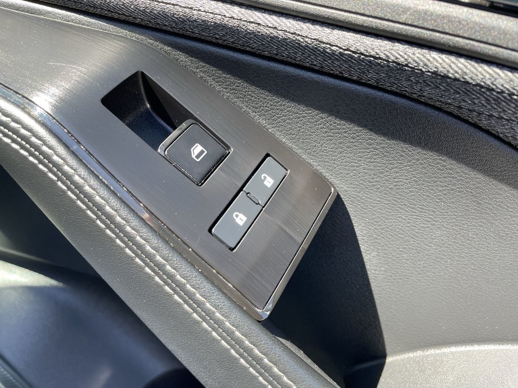 2023 Nissan ROGUE SV MOONROOF | Htd Seats | Backup Cam | USB in Saint John, New Brunswick - 52 - w1024h768px