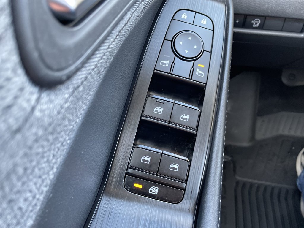 2023 Nissan ROGUE SV MOONROOF | cam | Nav | Warranty to 2028 in Saint John, New Brunswick - 21 - w1024h768px