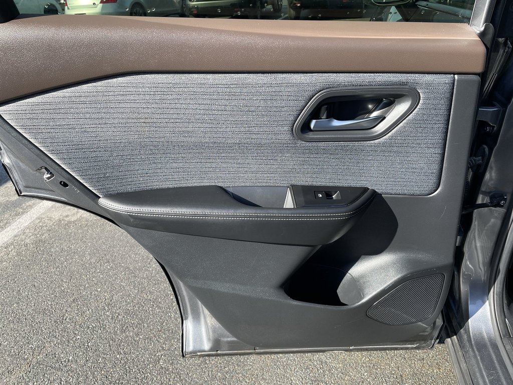 2023 Nissan ROGUE SV MOONROOF | cam | Nav | Warranty to 2028 in Saint John, New Brunswick - 41 - w1024h768px