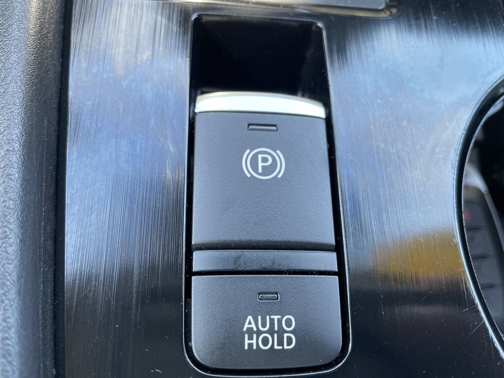 2023 Nissan ROGUE SV MOONROOF | cam | Nav | Warranty to 2028 in Saint John, New Brunswick - 36 - w1024h768px