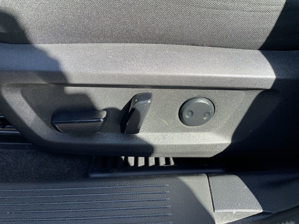 2023 Nissan ROGUE SV MOONROOF | cam | Nav | Warranty to 2028 in Saint John, New Brunswick - 20 - w1024h768px