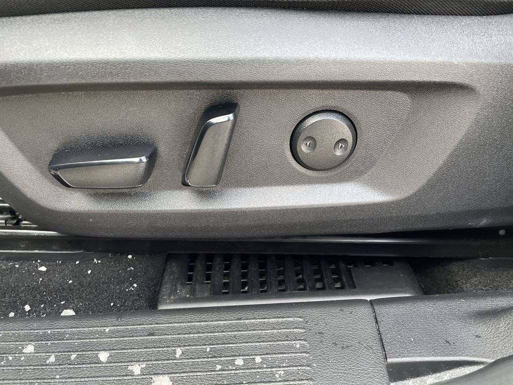 Nissan ROGUE SL | Leather | Cam | USB | Warranty to 2030 2024 à Saint John, Nouveau-Brunswick - 20 - w1024h768px