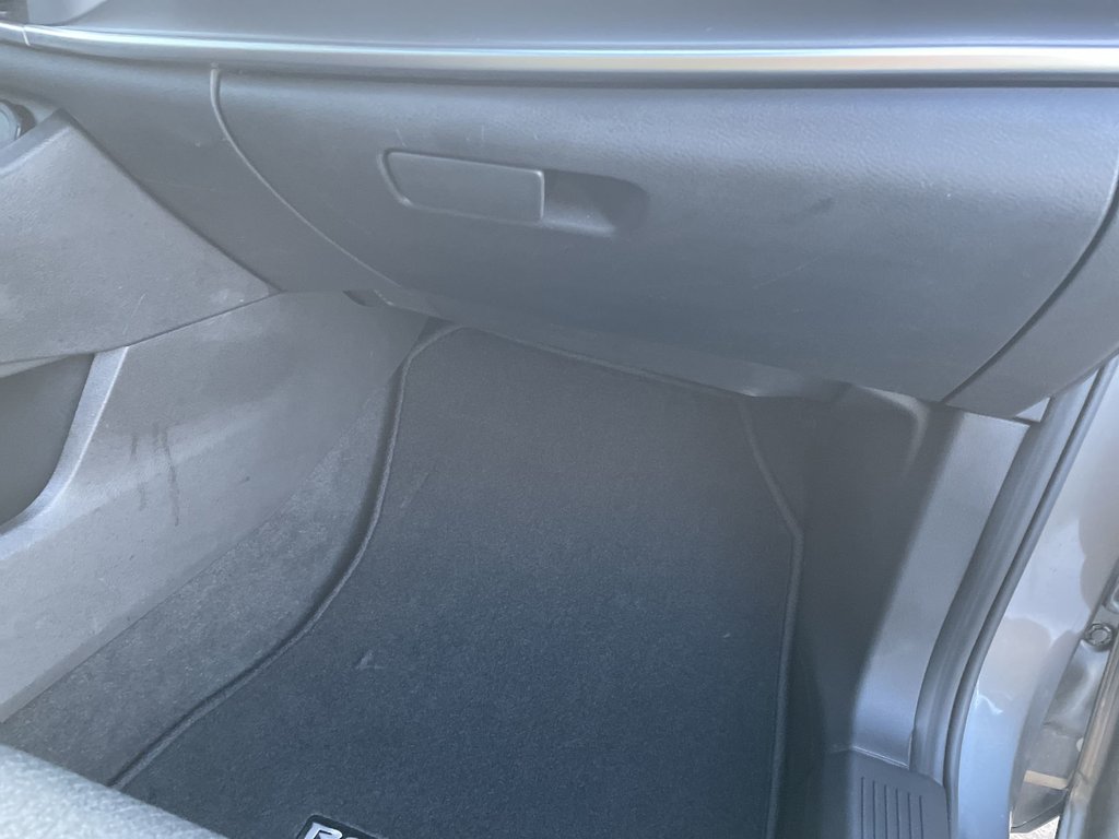 Nissan ROGUE SV MOONROOF | Cam | USB | Warranty to 2030 2024 à Saint John, Nouveau-Brunswick - 50 - w1024h768px