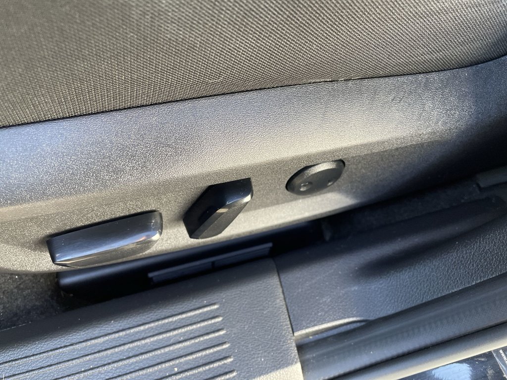2024 Nissan ROGUE in Antigonish, Nova Scotia - 20 - w1024h768px
