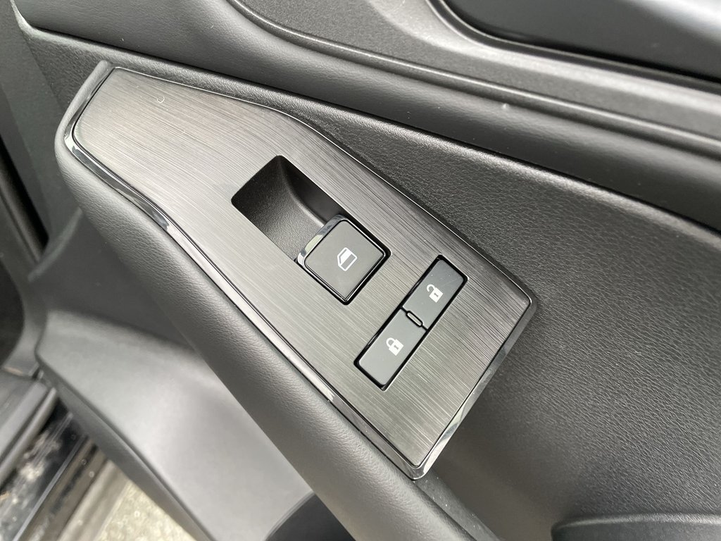 2024 Nissan ROGUE S | cam | nav | usb | bluetooth | warranty to 2029 in Saint John, New Brunswick - 52 - w1024h768px