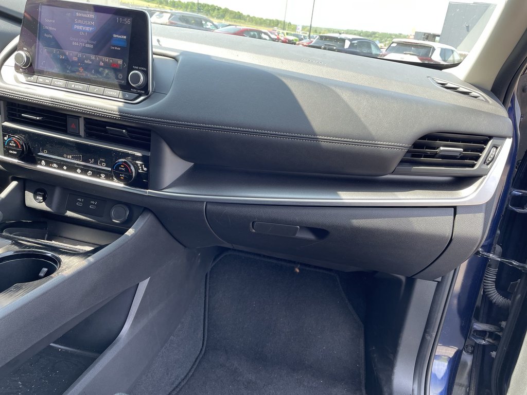 2025 Nissan ROGUE SV MOONROOF in Saint John, New Brunswick - 11 - w1024h768px
