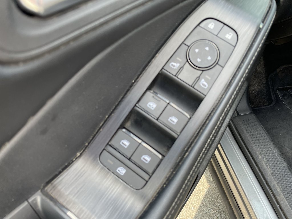 2025 Nissan ROGUE SV MOONROOF in Saint John, New Brunswick - 21 - w1024h768px