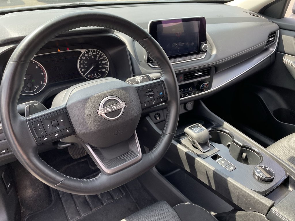 2025 Nissan ROGUE SV MOONROOF in Saint John, New Brunswick - 22 - w1024h768px