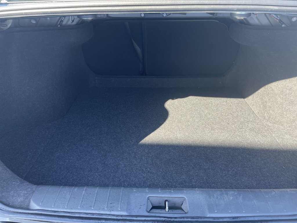 2023 Nissan SENTRA SV | Sunroof | Cam | USB | Warranty to 2028 in Saint John, New Brunswick - 42 - w1024h768px