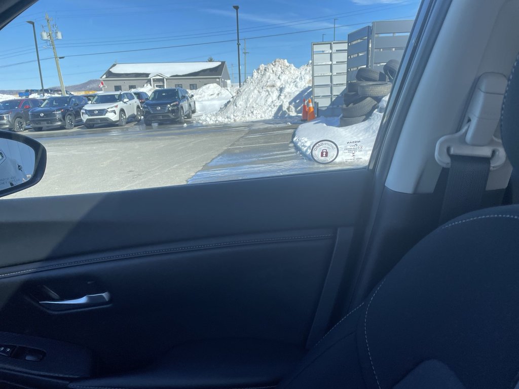 2023 Nissan SENTRA SV | Sunroof | Cam | USB | Warranty to 2028 in Saint John, New Brunswick - 11 - w1024h768px