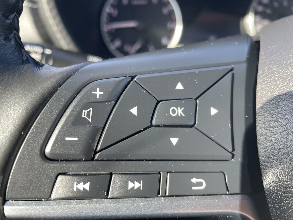 2023 Nissan SENTRA SV | Sunroof | Cam | USB | Warranty to 2028 in Saint John, New Brunswick - 26 - w1024h768px