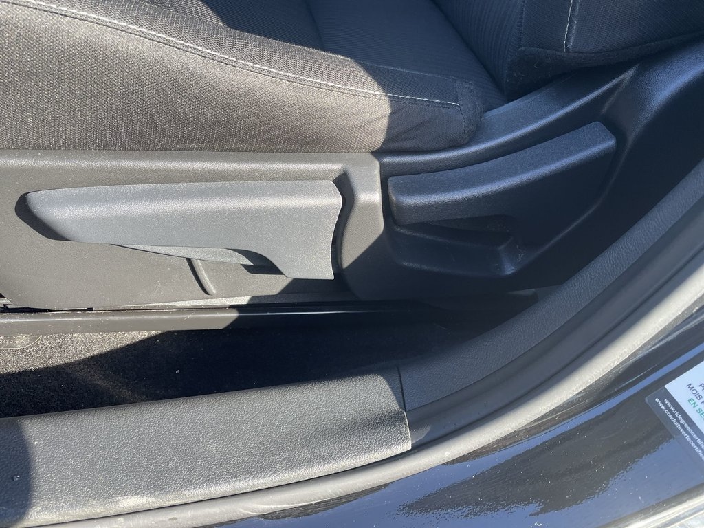 2023 Nissan SENTRA SV | Sunroof | Cam | USB | Warranty to 2028 in Saint John, New Brunswick - 20 - w1024h768px