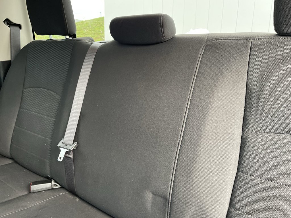 2019 Ram 1500 CLASSIC EXPRESS |BLUETOOTH | KEYLESS | in Saint John, New Brunswick - 39 - w1024h768px