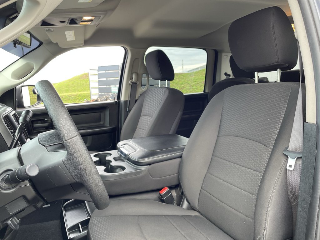2019 Ram 1500 CLASSIC EXPRESS |BLUETOOTH | KEYLESS | in Saint John, New Brunswick - 17 - w1024h768px