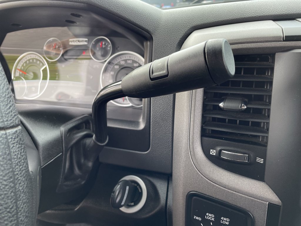 2019 Ram 1500 CLASSIC EXPRESS |BLUETOOTH | KEYLESS | in Saint John, New Brunswick - 35 - w1024h768px