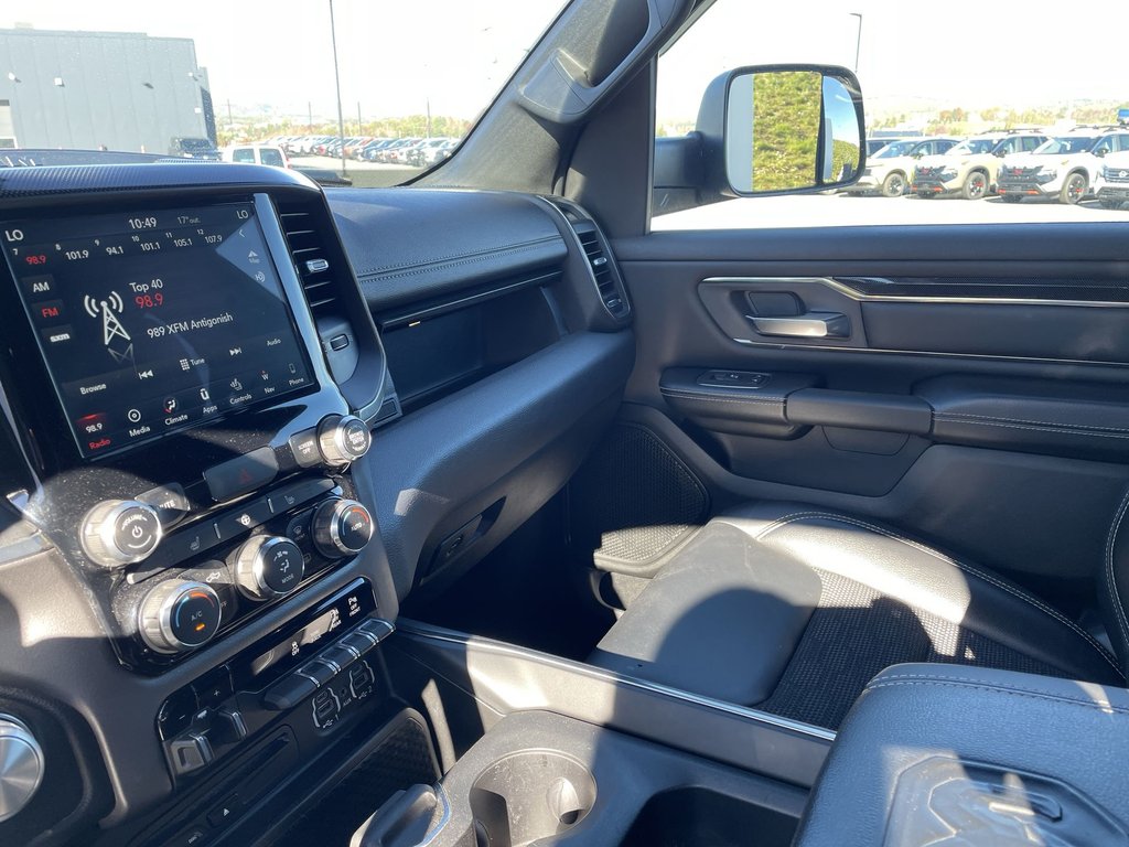 Ram 1500 SPORT | LEATHER | HTD FRONT SEATS | BACK UP CAMERA 2019 à Saint John, Nouveau-Brunswick - 11 - w1024h768px