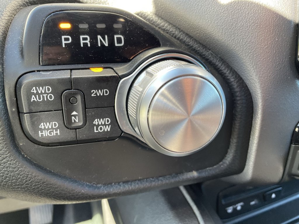 Ram 1500 SPORT | LEATHER | HTD FRONT SEATS | BACK UP CAMERA 2019 à Saint John, Nouveau-Brunswick - 35 - w1024h768px