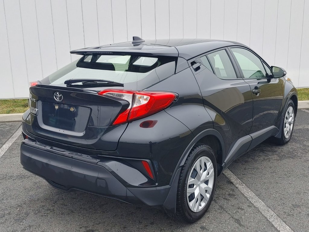 2022 Toyota C-HR in Antigonish, Nova Scotia - 7 - w1024h768px