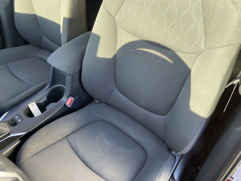 2022 Toyota COROLLA CROSS LE | heated front seat | bluetooth | warranty in Saint John, New Brunswick - 19 - w1024h768px