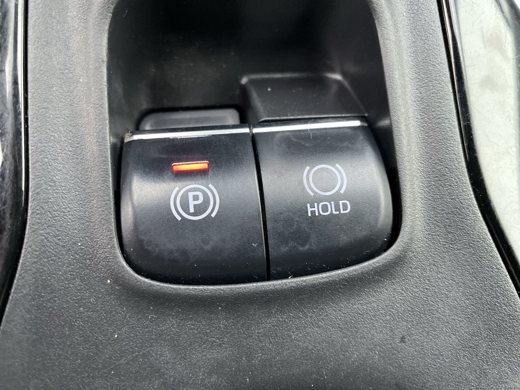 2019 Toyota Corolla Hatchback SE Manual | Backup Camera | USB | Keyless entry in Saint John, New Brunswick - 36 - w1024h768px