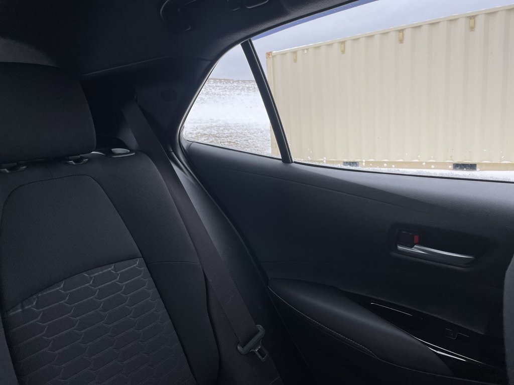 2019 Toyota Corolla Hatchback SE Manual | Backup Camera | USB | Keyless entry in Saint John, New Brunswick - 10 - w1024h768px