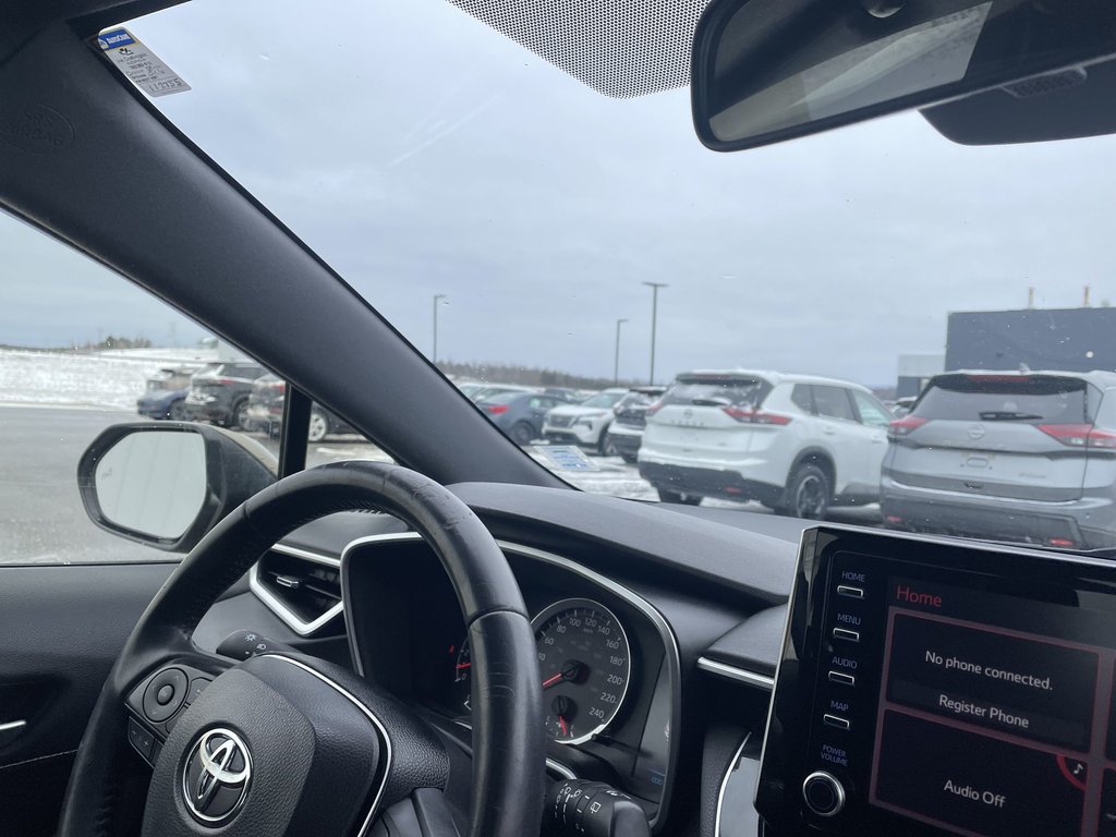 2019 Toyota Corolla Hatchback SE Manual | Backup Camera | USB | Keyless entry in Saint John, New Brunswick - 13 - w1024h768px