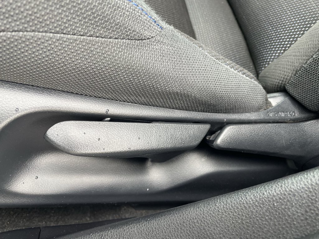 2020 Toyota Corolla in Antigonish, Nova Scotia - 20 - w1024h768px