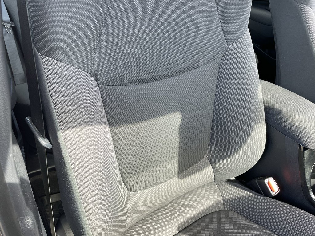 2020 Toyota COROLLA LE | Backup Cam | USB | Pwr Windows in Saint John, New Brunswick - 48 - w1024h768px
