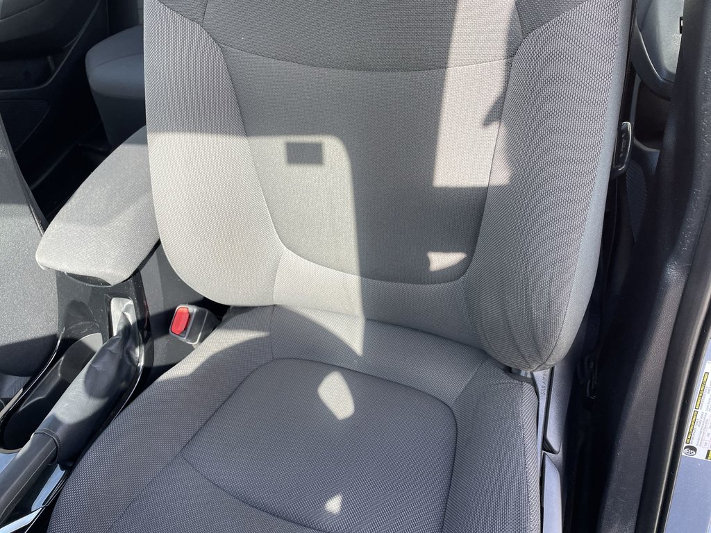 2020 Toyota COROLLA LE | Backup Cam | USB | Pwr Windows in Saint John, New Brunswick - 17 - w1024h768px