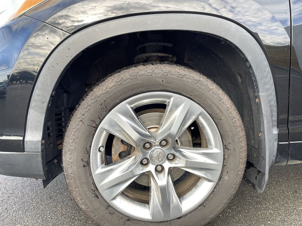 2015 Toyota Highlander Limited | Panoramic Moonroof | Leather | Htd Wheel in Saint John, New Brunswick - 16 - w1024h768px