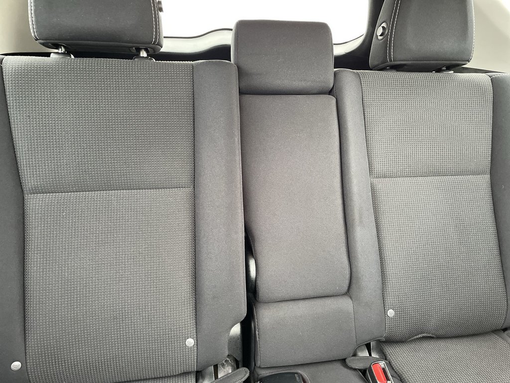 Toyota RAV4 XLE | Heated Seats | Keyless | Backup Cam 2016 à Saint John, Nouveau-Brunswick - 13 - w1024h768px
