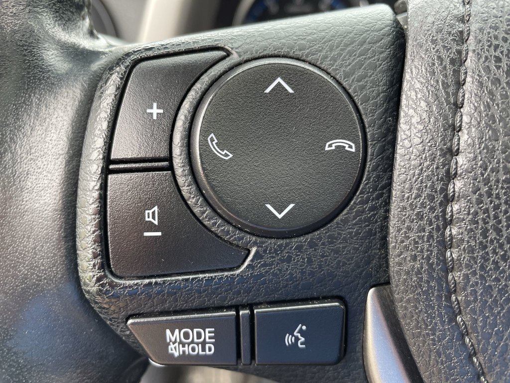 Toyota RAV4 XLE | Heated Seats | Keyless | Backup Cam 2016 à Saint John, Nouveau-Brunswick - 26 - w1024h768px