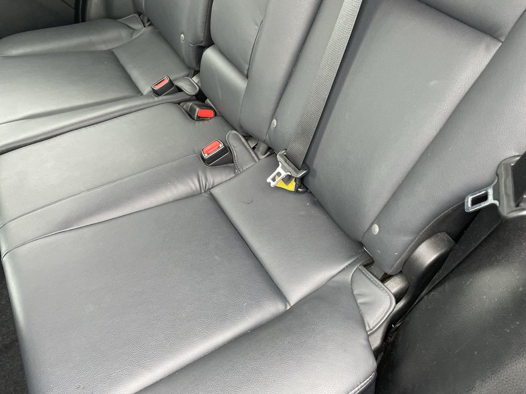 2017 Toyota RAV4 Limited | MOONROOF | NAV | LEATHER | CAM in Saint John, New Brunswick - 40 - w1024h768px