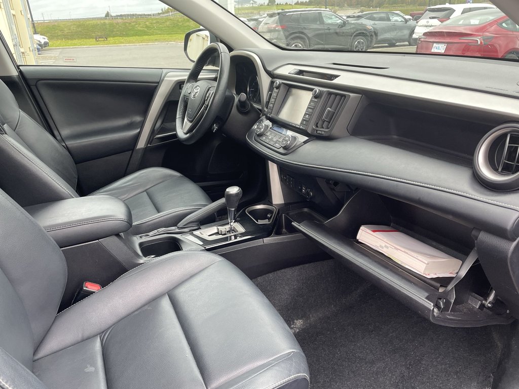 2017 Toyota RAV4 Limited | MOONROOF | NAV | LEATHER | CAM in Saint John, New Brunswick - 49 - w1024h768px
