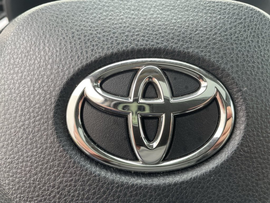 2021 Toyota RAV4 TRAIL | cam | usb | keyless in Saint John, New Brunswick - 25 - w1024h768px