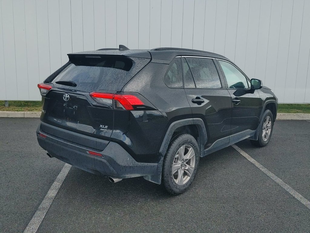 2022  RAV4 XLE | Cam | USB | HtdSeats | Warranty to 2027 in Saint John, New Brunswick - 6 - w1024h768px