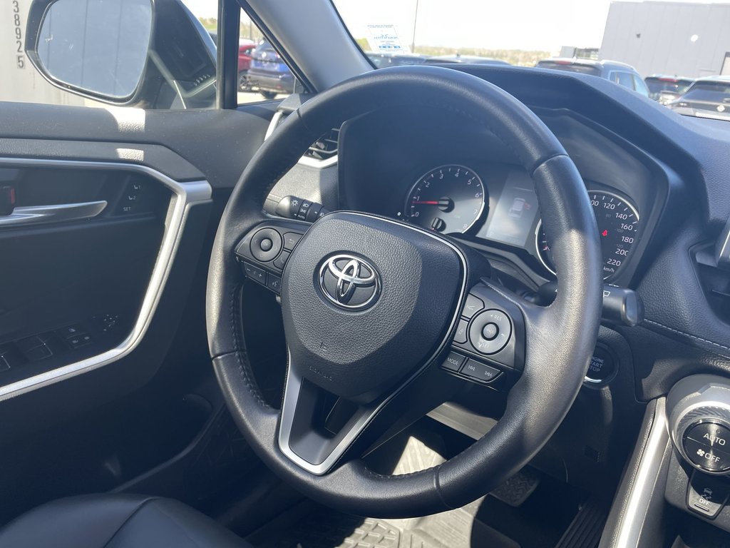 2022 Toyota RAV4 XLE | Keyless | Backup Cam | USB | Warranty to2027 in Saint John, New Brunswick - 10 - w1024h768px