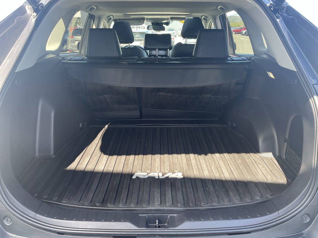 2022 Toyota RAV4 XLE | Keyless | Backup Cam | USB | Warranty to2027 in Saint John, New Brunswick - 42 - w1024h768px