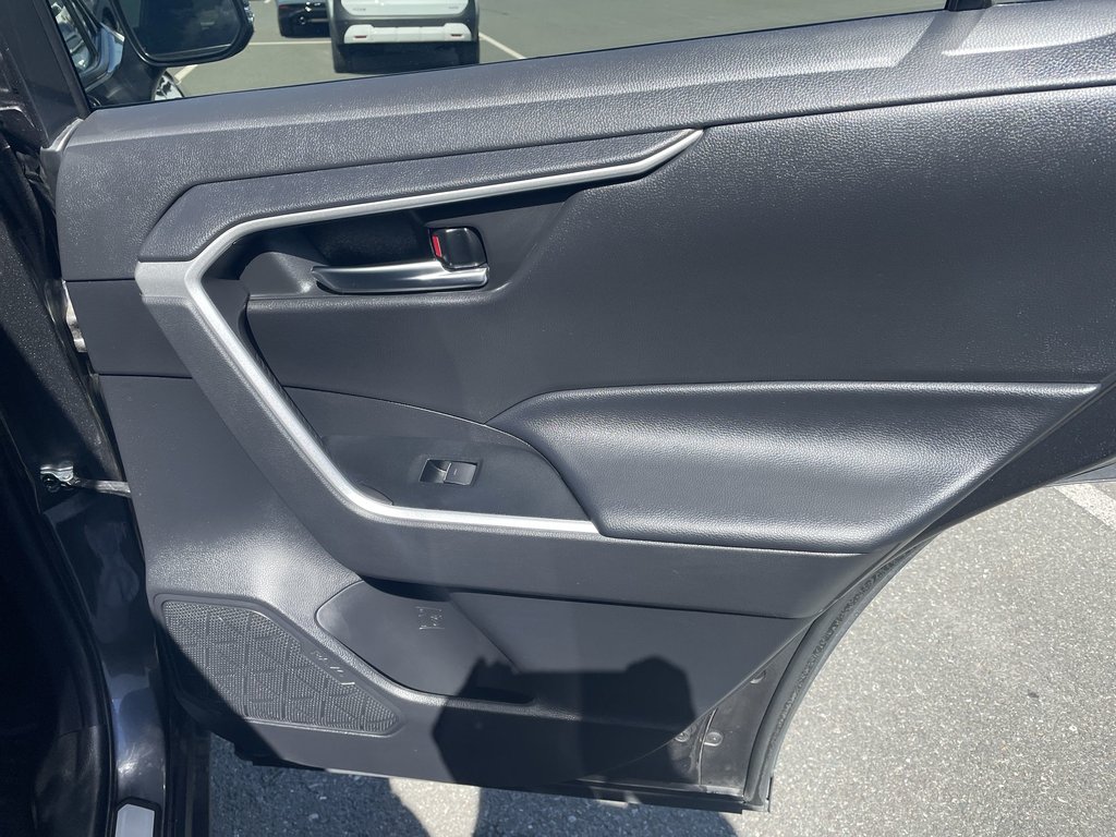2022 Toyota RAV4 XLE | Keyless | Backup Cam | USB | Warranty to2027 in Saint John, New Brunswick - 47 - w1024h768px