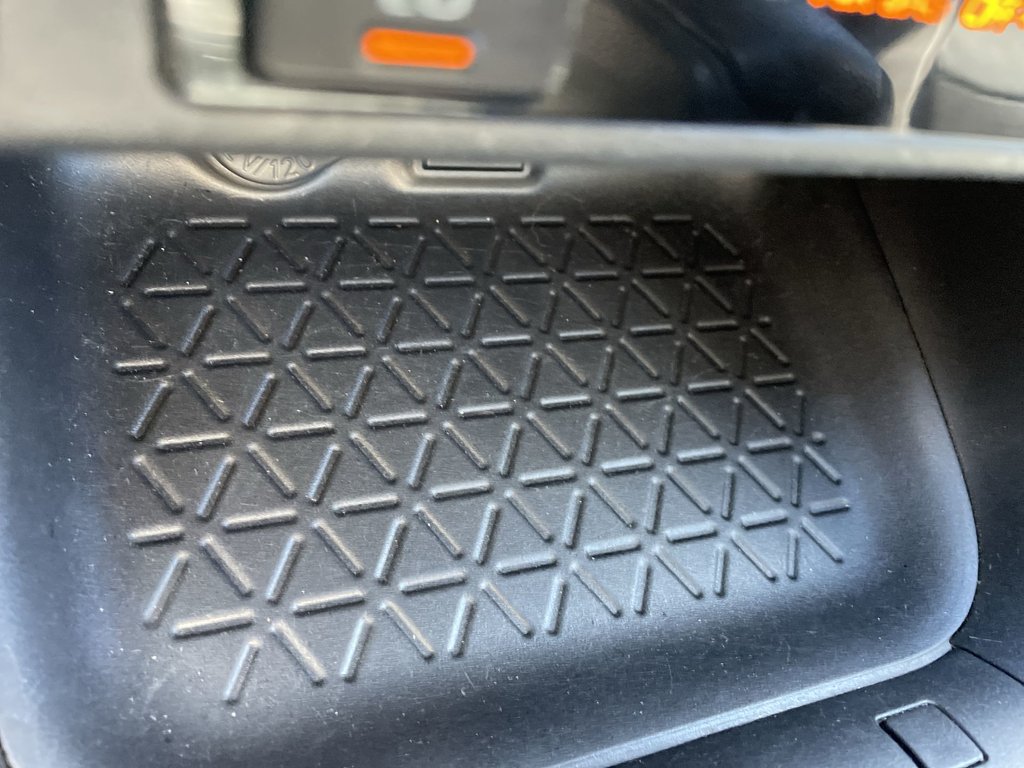 2023 Toyota RAV4 XLE | Cam | Htd Seats | USB | Warranty to 2028 in Saint John, New Brunswick - 34 - w1024h768px