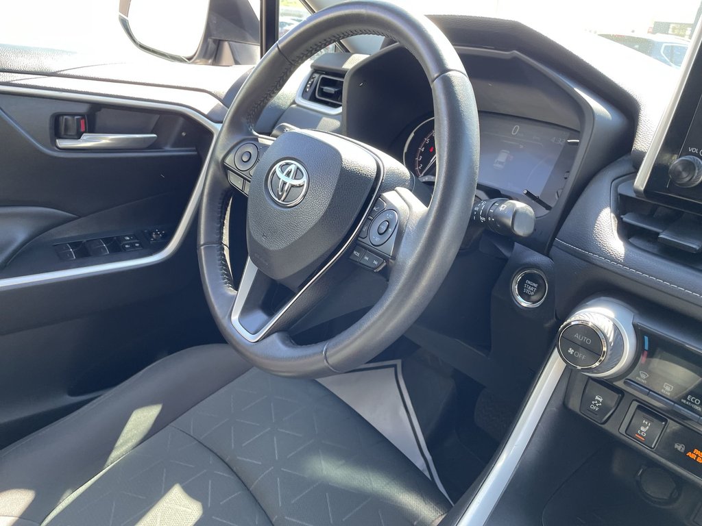 2023 Toyota RAV4 XLE | Cam | Htd Seats | USB | Warranty to 2028 in Saint John, New Brunswick - 10 - w1024h768px