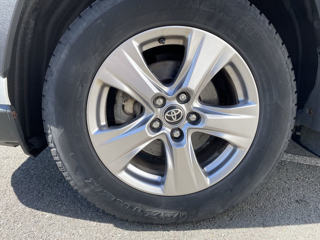 2023 Toyota RAV4 XLE | Cam | Htd Seats | USB | Warranty to 2028 in Saint John, New Brunswick - 16 - w1024h768px