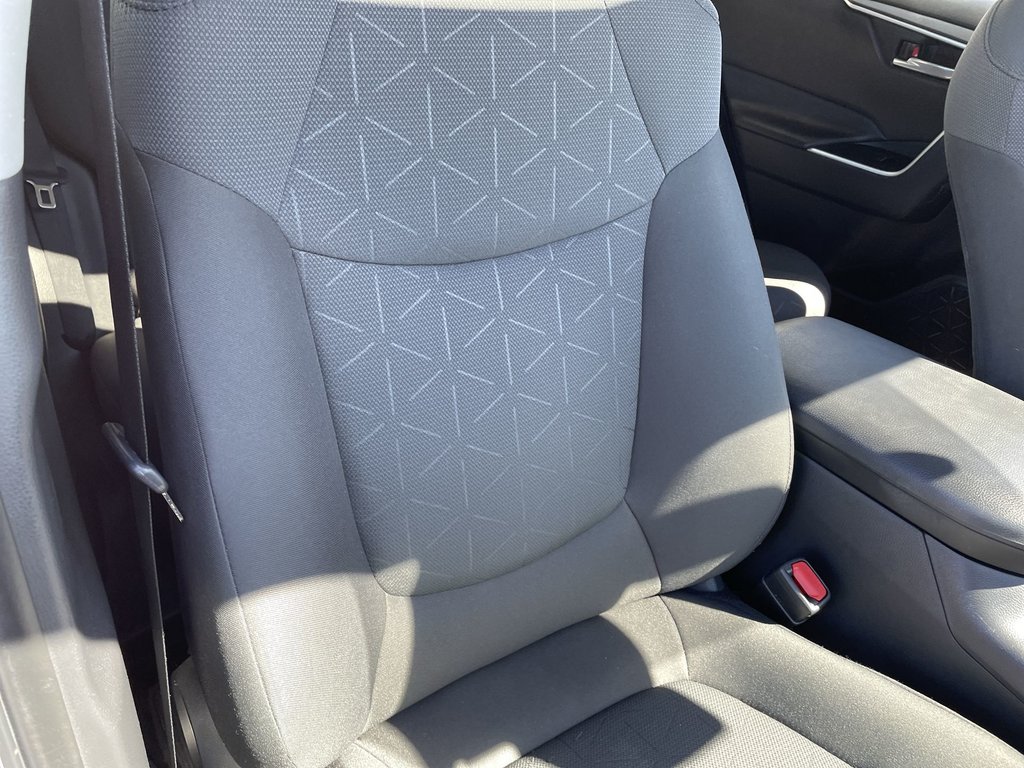 2023 Toyota RAV4 XLE | Cam | Htd Seats | USB | Warranty to 2028 in Saint John, New Brunswick - 48 - w1024h768px
