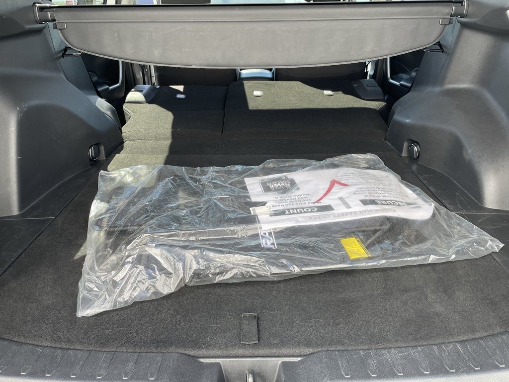 2023 Toyota RAV4 XLE | Cam | Htd Seats | USB | Warranty to 2028 in Saint John, New Brunswick - 43 - w1024h768px